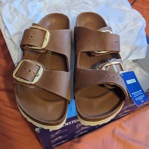 BRAND NEW Big Buckle Birkenstock